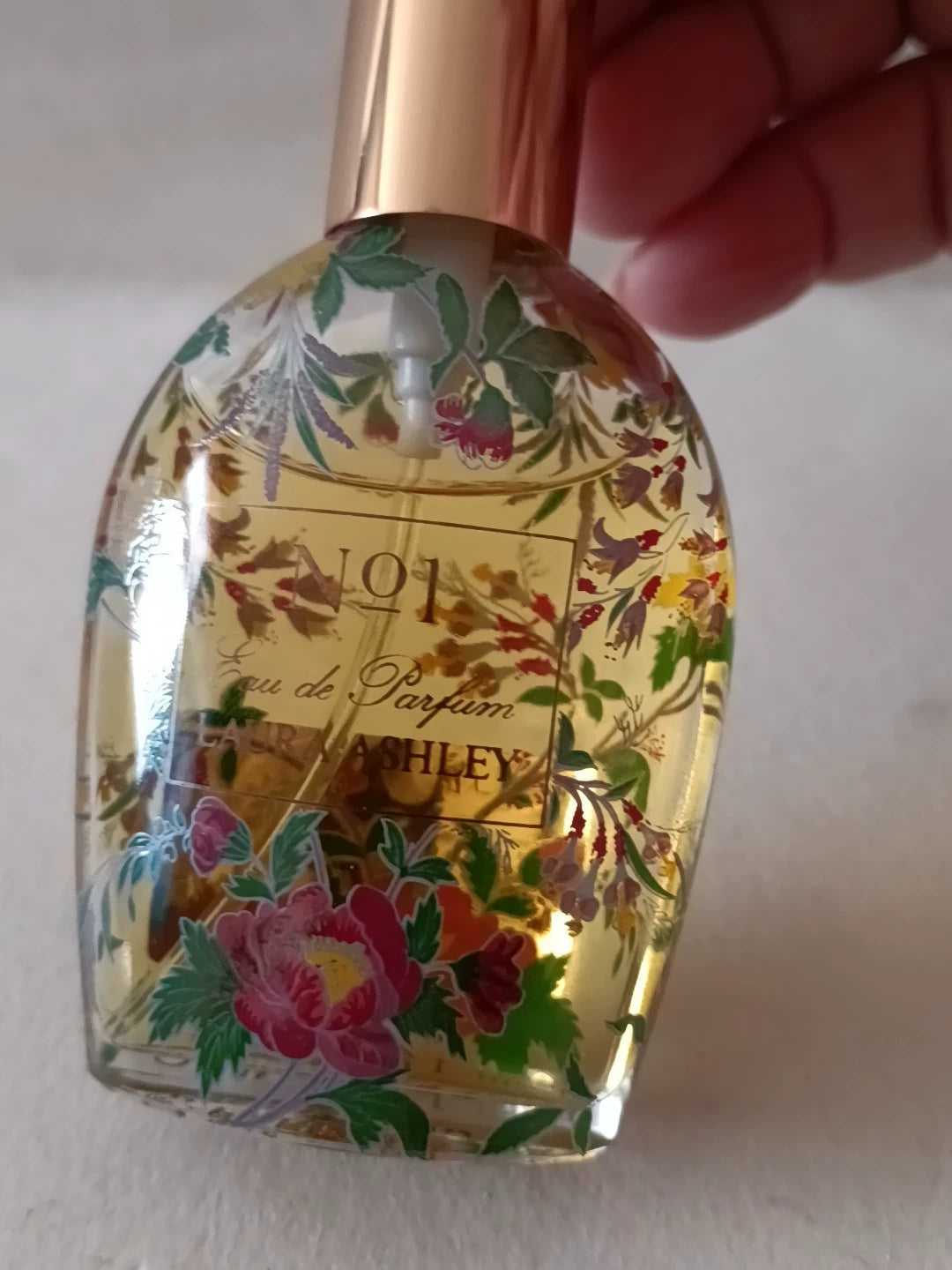 190526-180 Laura Ashley No.1 EDP 30ml 1 oz