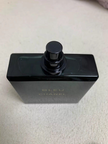 260323-18 Chanel Azure without box Parfum 100ml