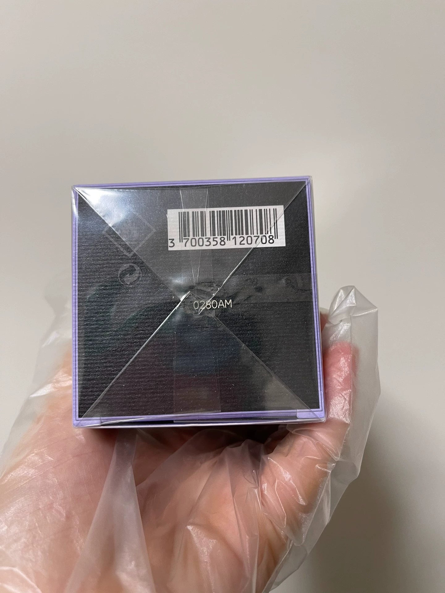 171225-76 Serge Lutens Eau de Parfum EDP 74ml 2.5oz