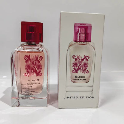 020926-429 Givenchy blooming flowers