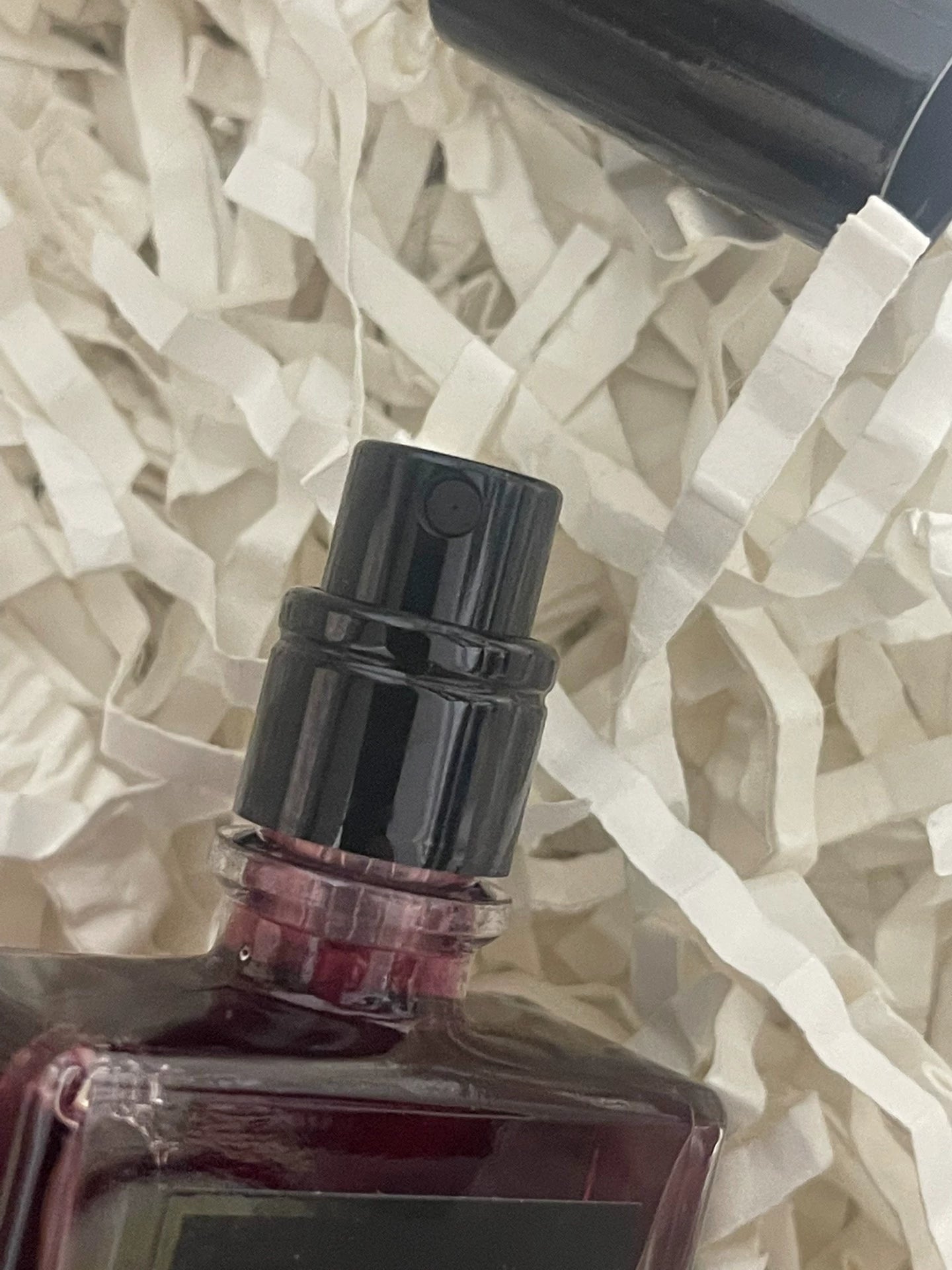 250526-165  Serge lutens brand 50ml 1.7 oz