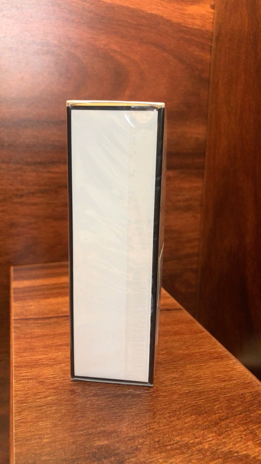 100326-117 Chanel N19 Fresh Elegant Perfume 100ML  3.4oz