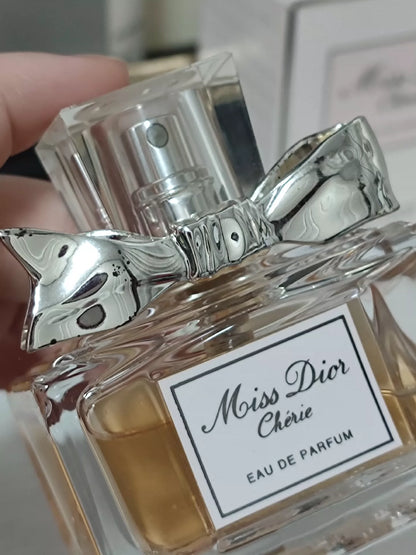 210725-38 Christian Dior Cherie Eau de Parfum EDP 30ml 1.0oz