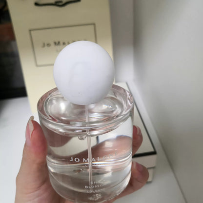 200926-137 silk blossom Parfum
