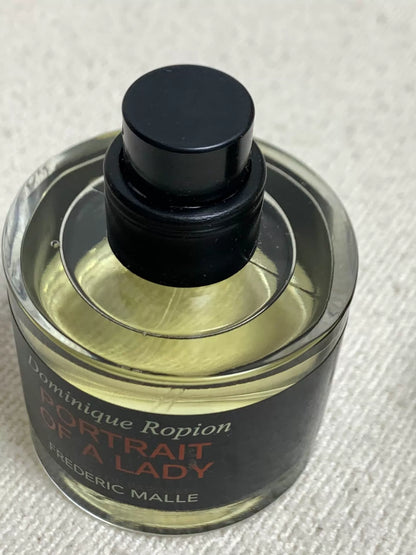 290726-59 Formal Portrait of 50ml 1.7 oz