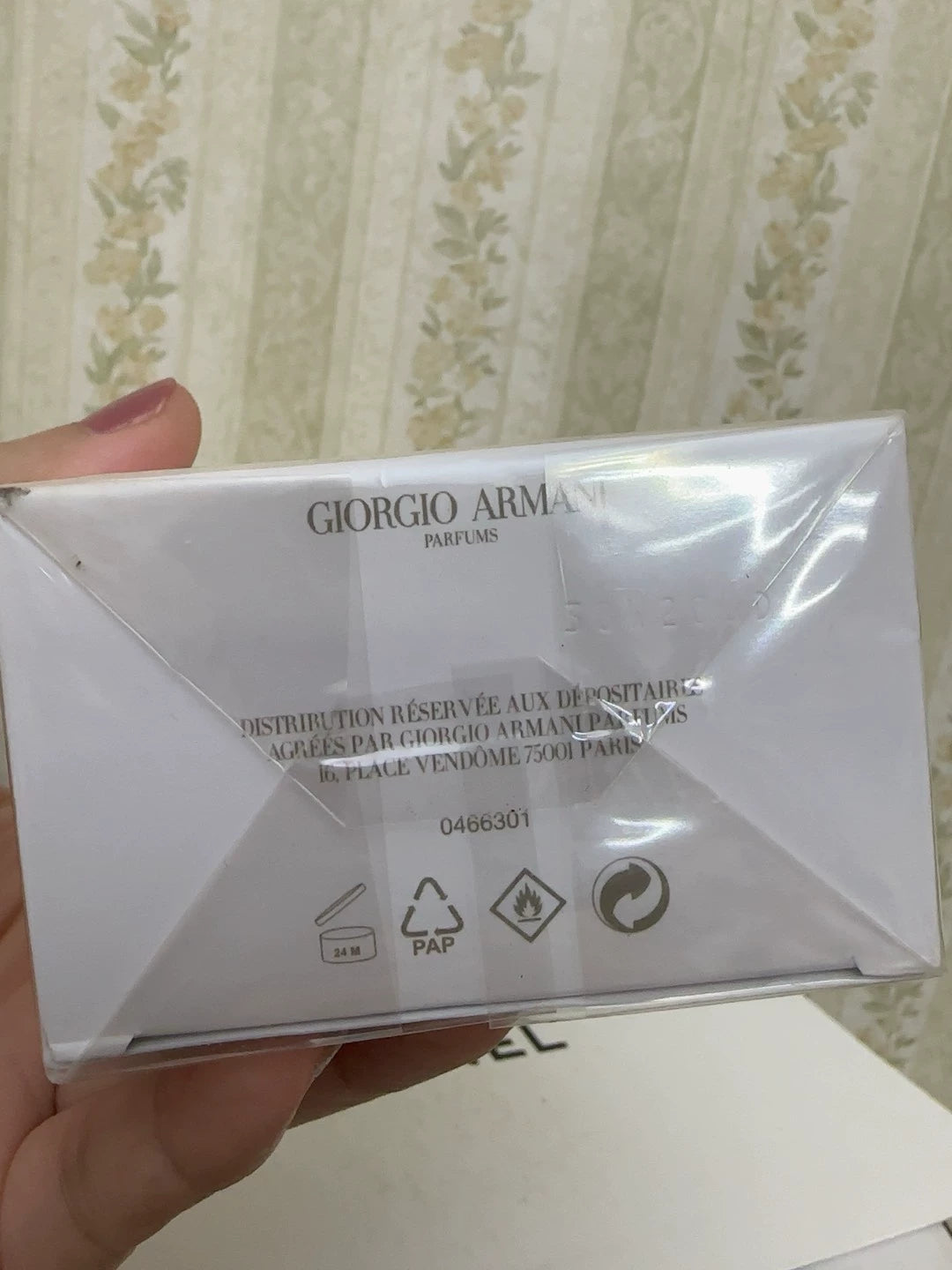 070526-175 Armani Women Parfum 50ml 1.7 oz