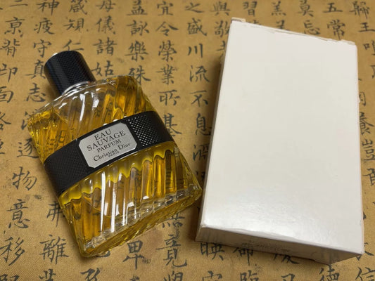 180726-13 Dior   Parfum 100ml 3.4 oz
