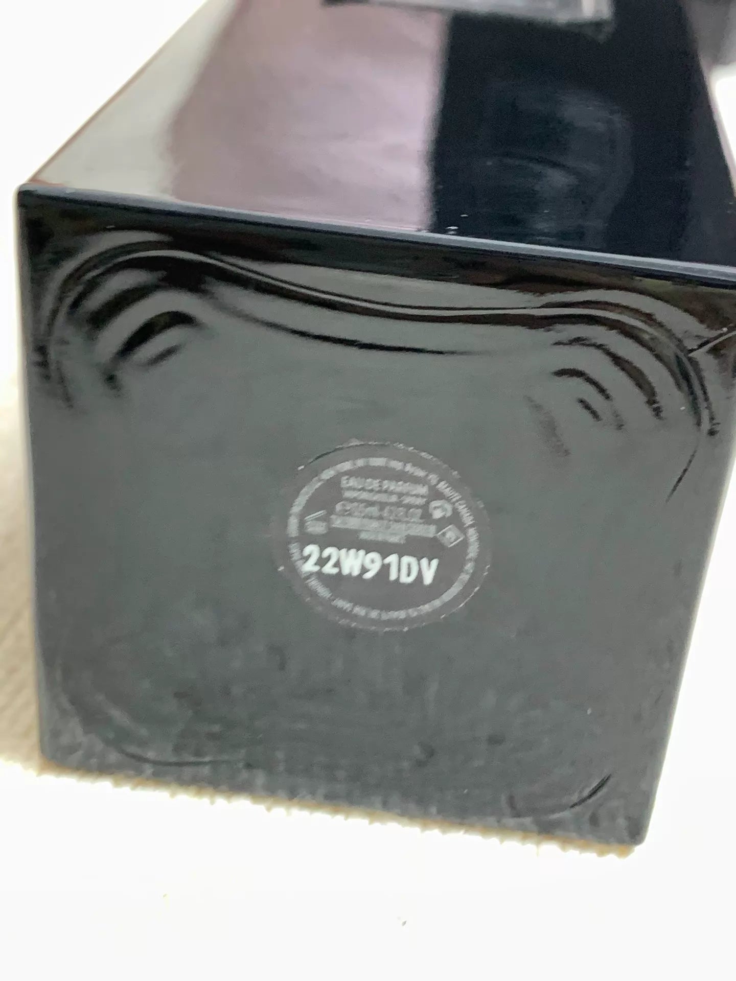 290726-48 Saint Laurent University 125ml 4.2 oz