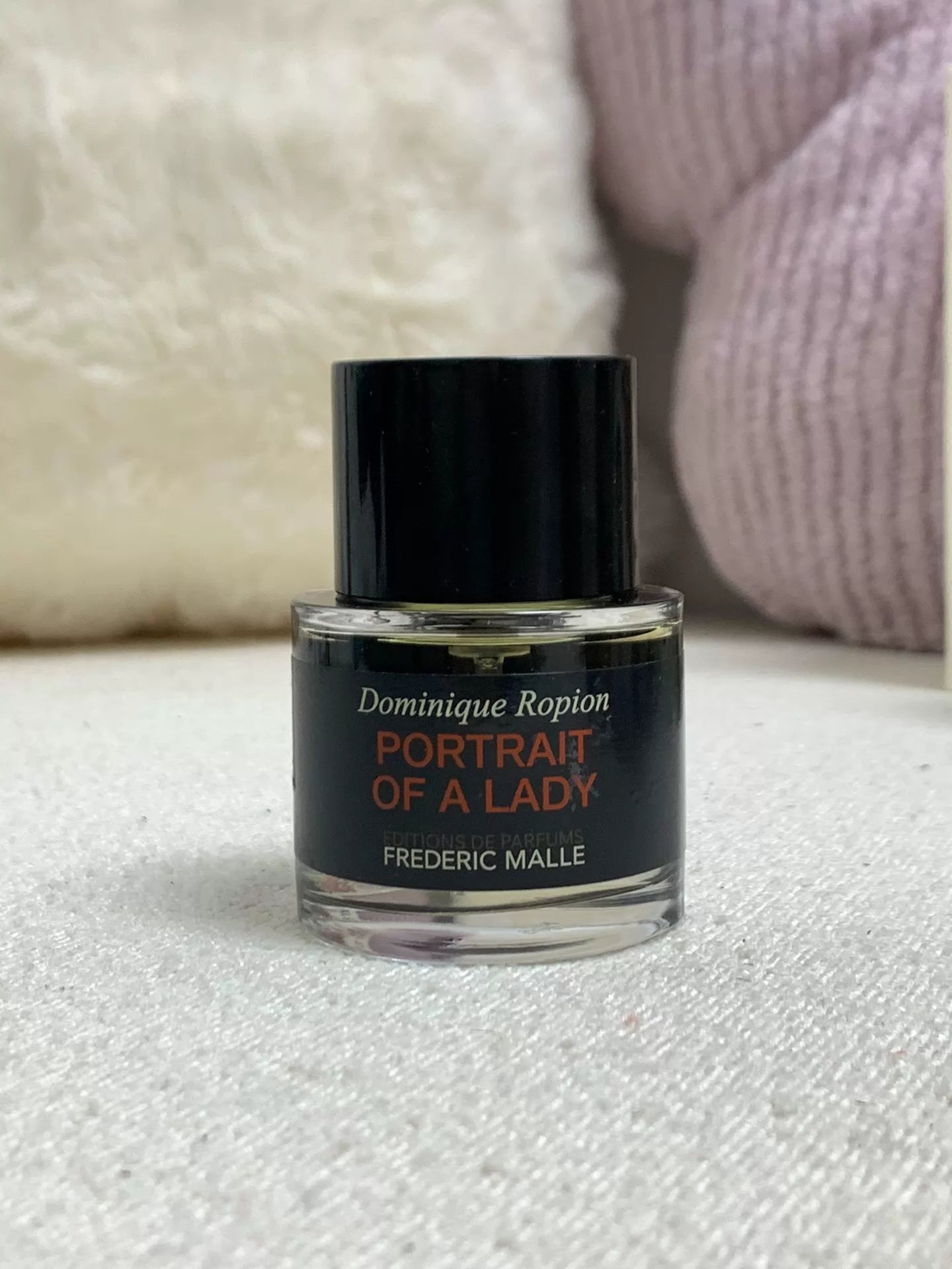 290726-59 Formal Portrait of 50ml 1.7 oz