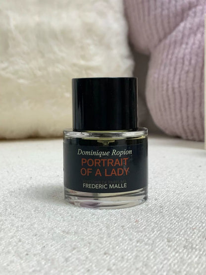 290726-59 Formal Portrait of 50ml 1.7 oz