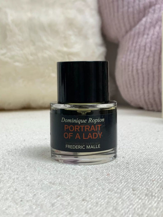 290726-59 Formal Portrait of 50ml 1.7 oz