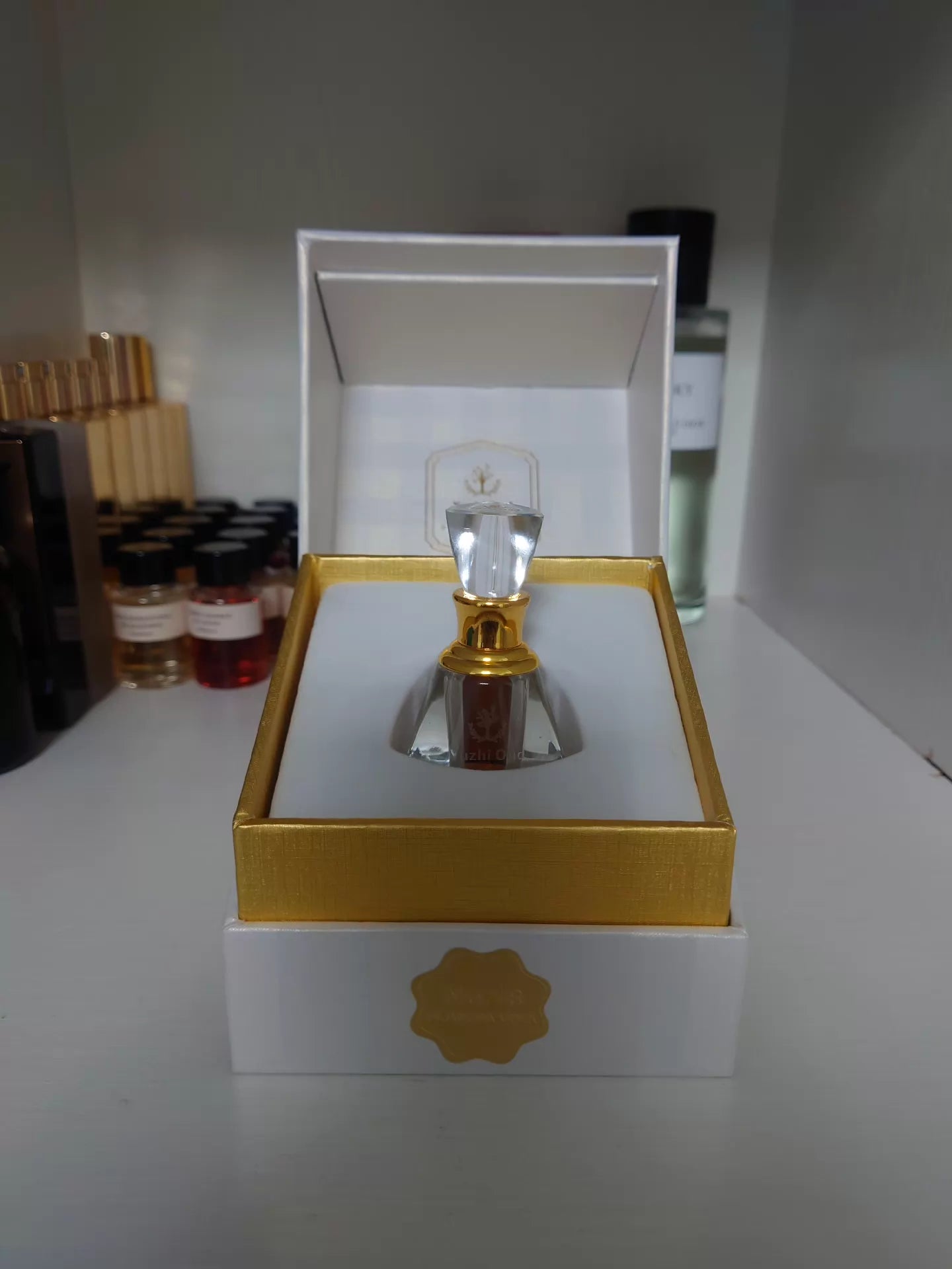 110826-51 yuzhi oud no.18