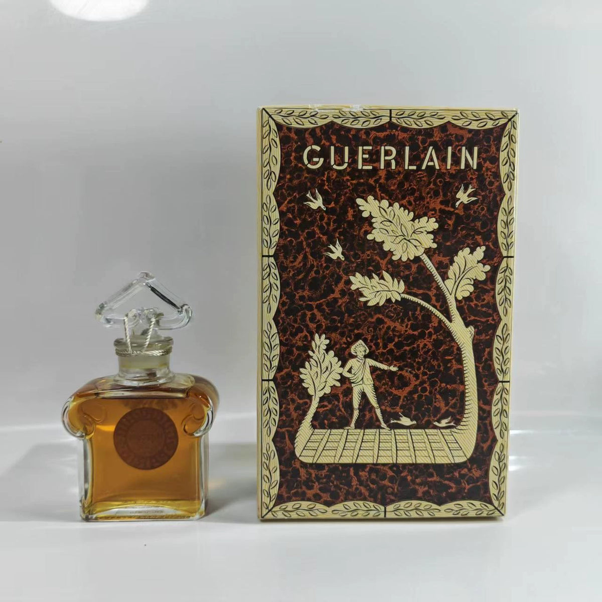 020926-440 Guerlain Madame Butterfly