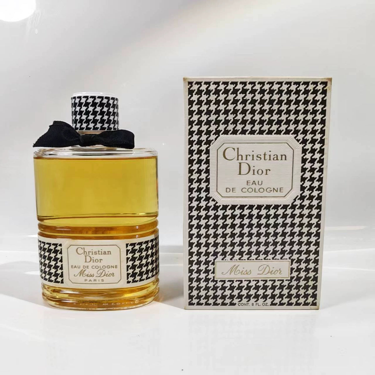 020926-419 Dior Miss