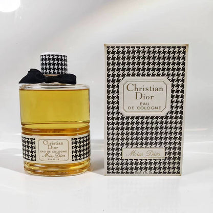 020926-419 Dior Miss