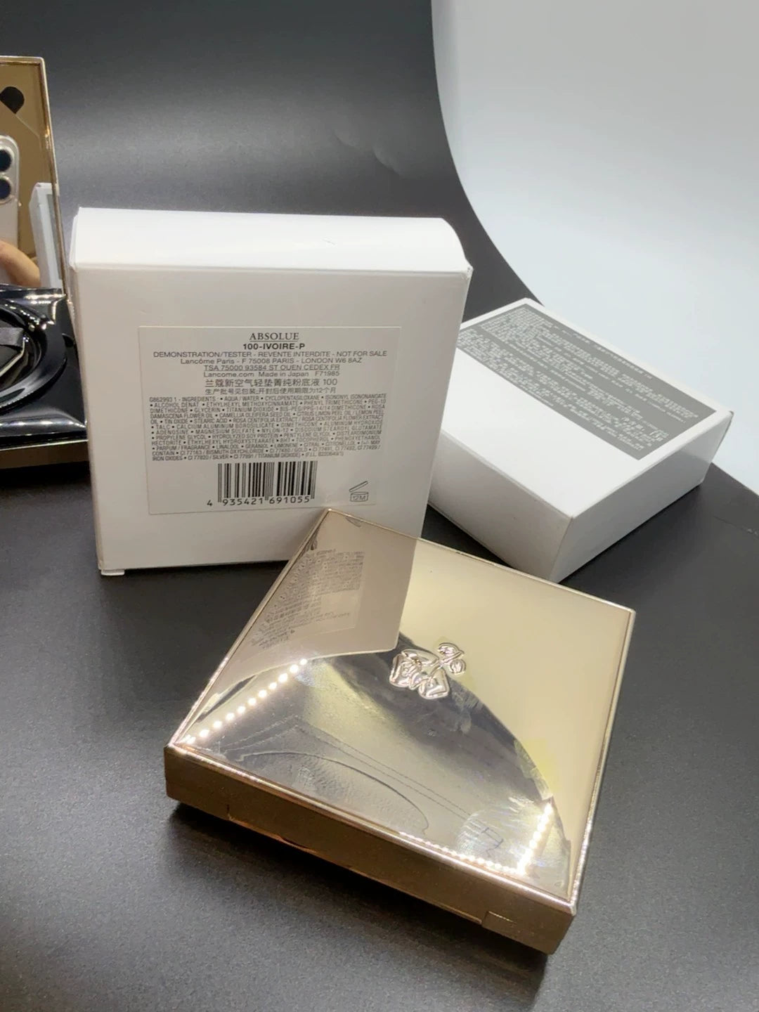 140426-7 Lancôme Pure Cushion Foundation