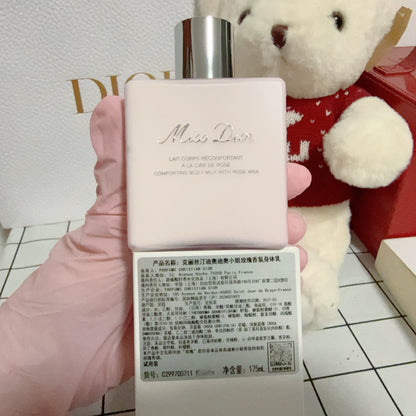 051125-64 Dior Miss Dior 175ml 5.9oz