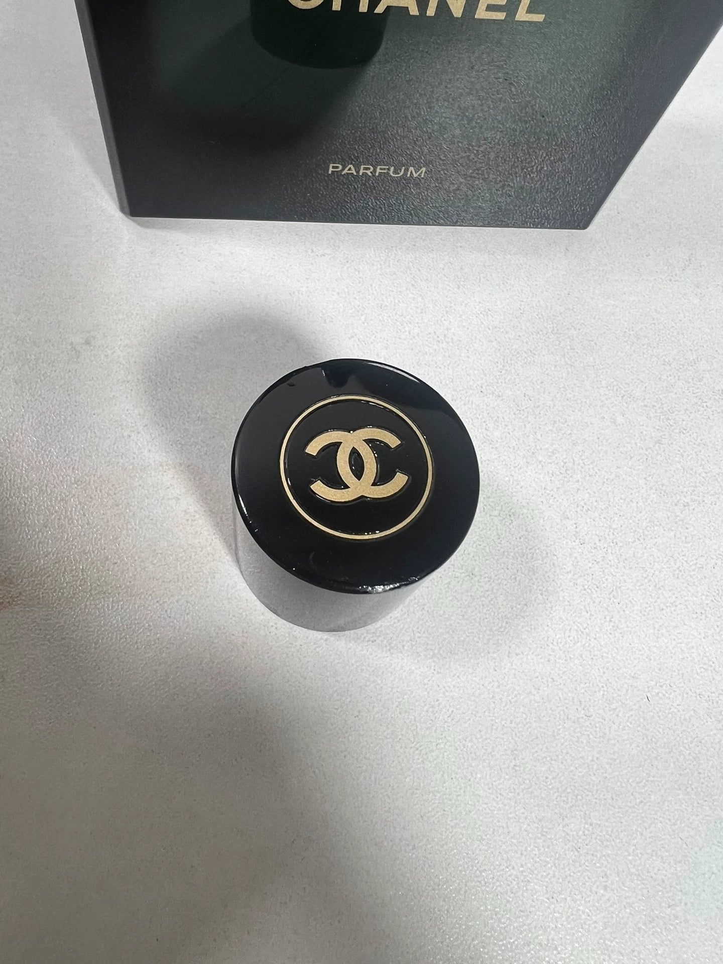 270726-120 Chanel Azure comes with Perfume 100ml 3.4 oz
