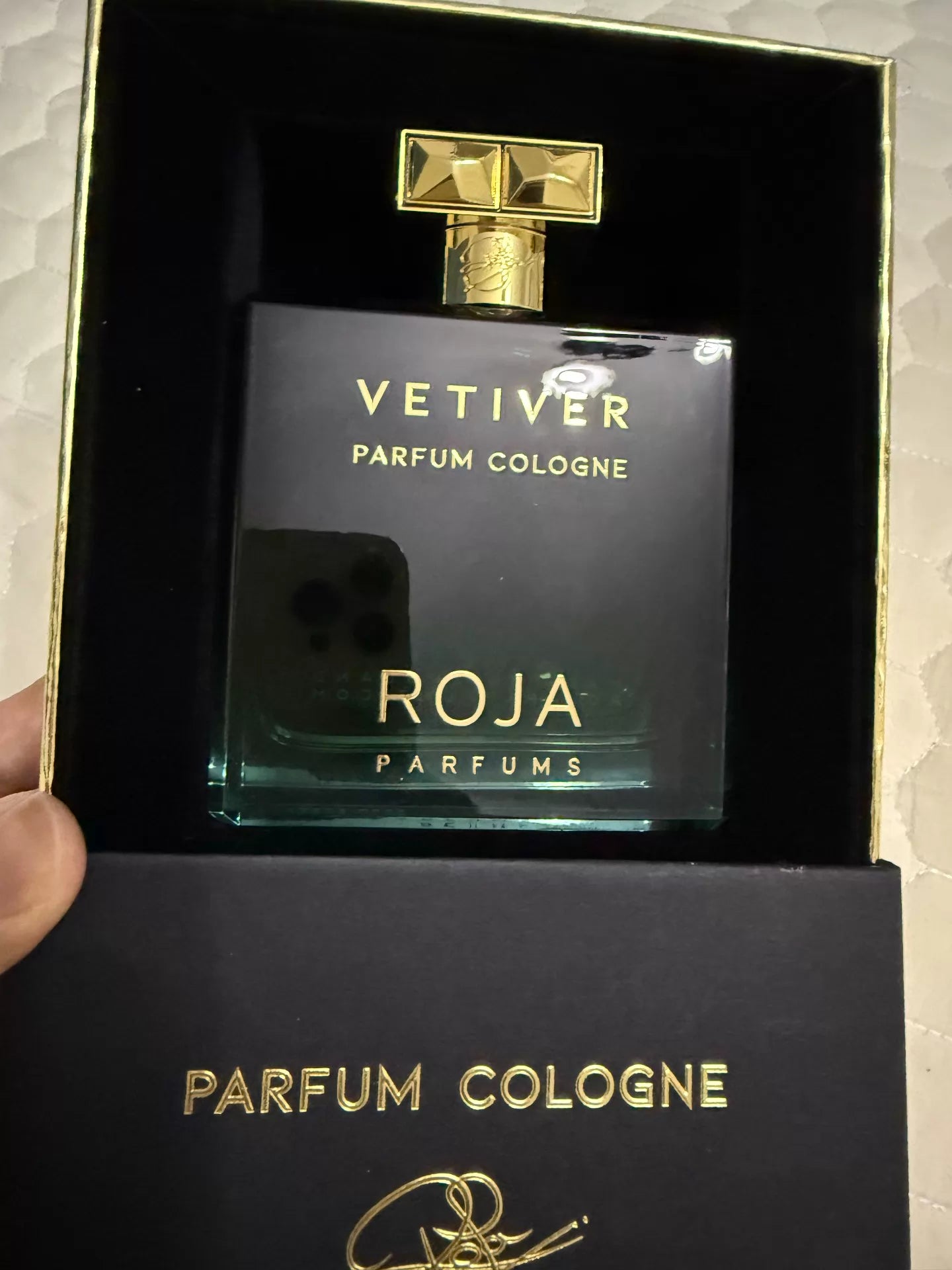 180826-37 Roja Delfin Vetiver 100ml 3.4 oz