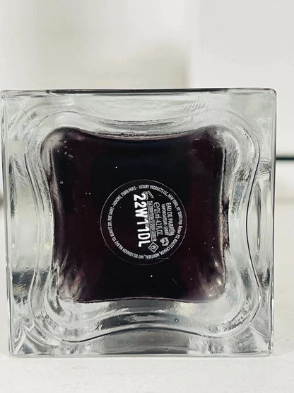 260526-15 Yves Saint Laurent hat 125ml 4.2 oz