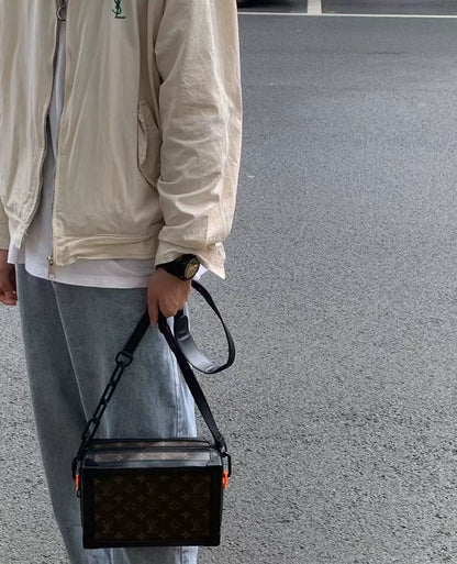 150626-bag-6 LV limited show handbag