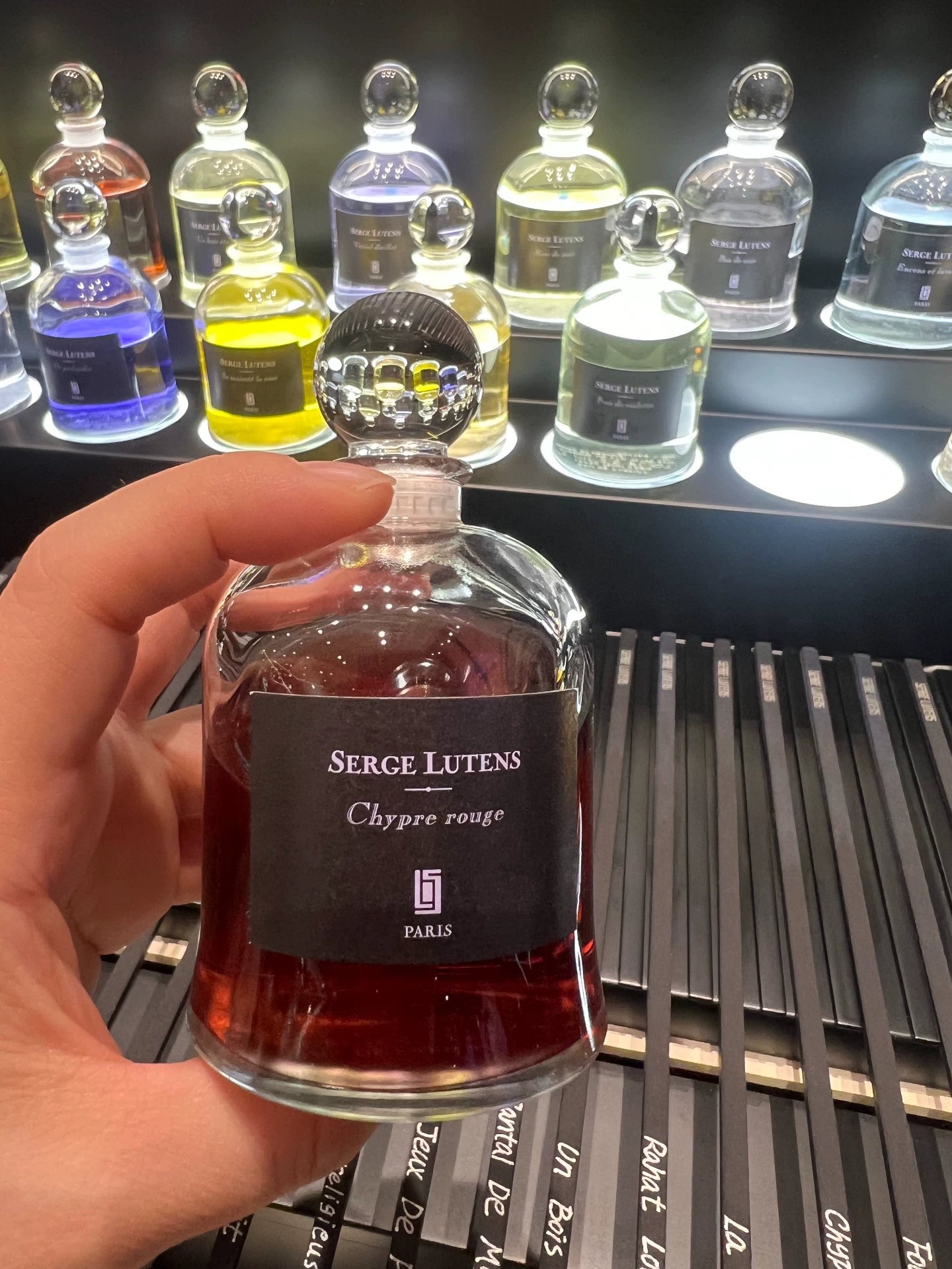 050126-28 Serge Lutens 75ml 2.5oz Eau de Parfum EDP