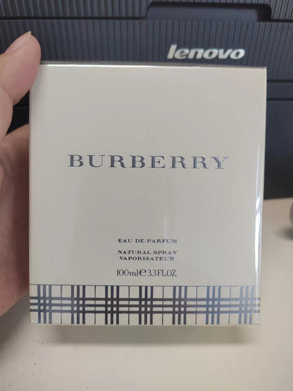 010926-74 Burberry Classic Lady with EDP 100ml 3.4 oz