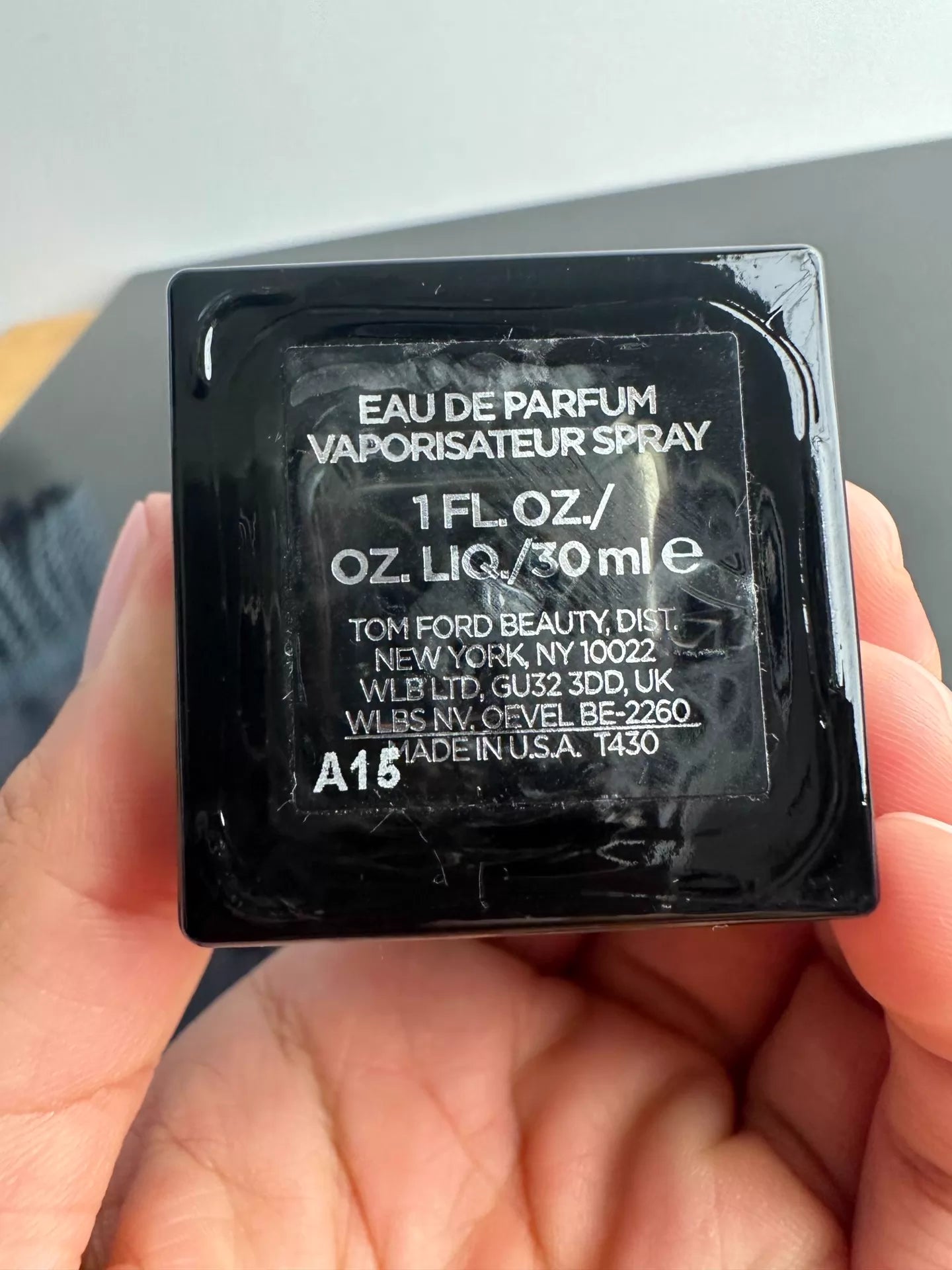 250626-1 Tom Ford Ebony Agarwood remaining Perfume 30ml 1 oz
