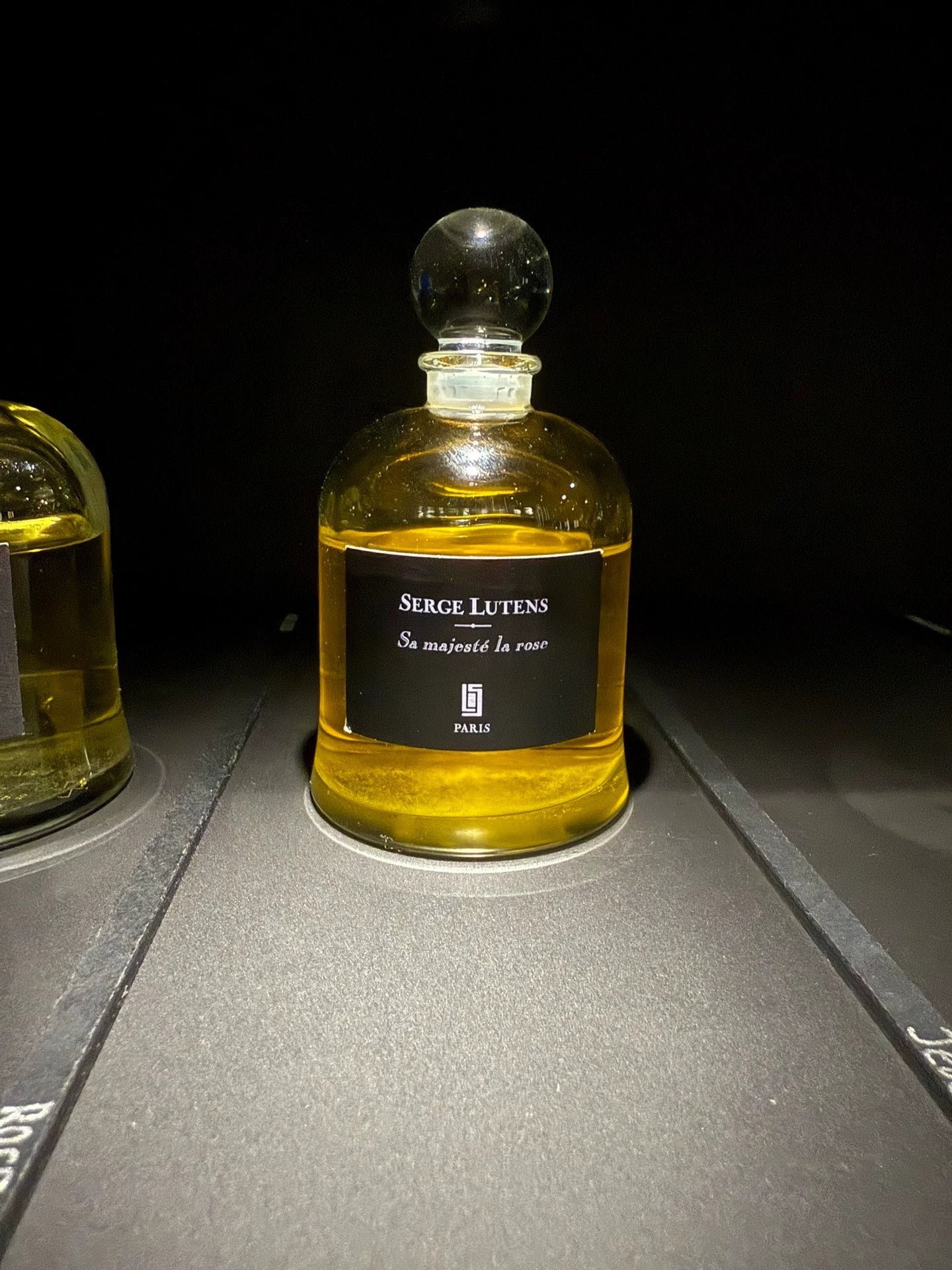 171225-53 Serge Lutens Eau de Parfum EDP 75ml 2.5oz