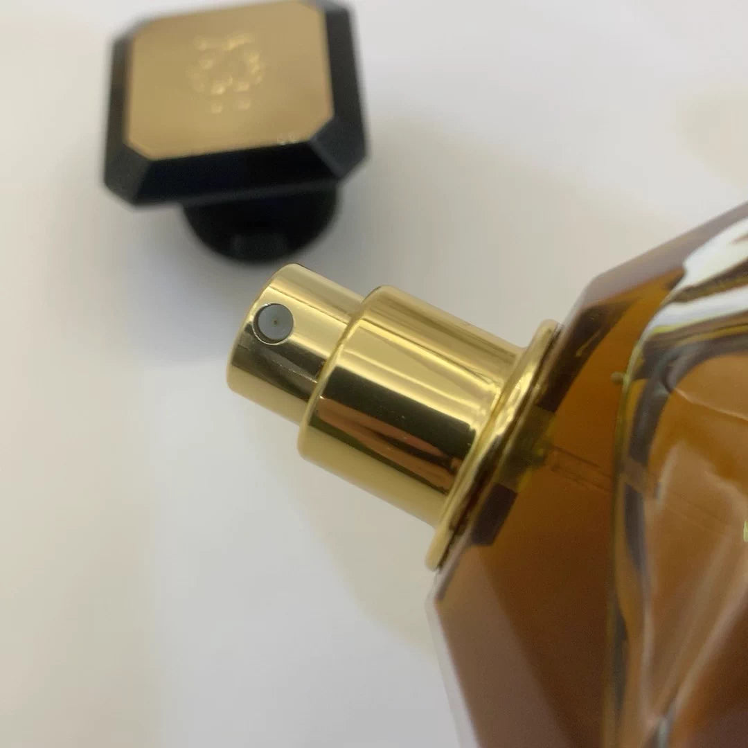 230226-33 Guerlain CUIR BELUGA  200ml