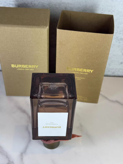 040426-124 Burberry Tudor Rose Tudor 100ml 3.4 oz