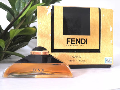 150225-47 Vintage FENDI old formula 14ml 1/2 oz parfum Perfume