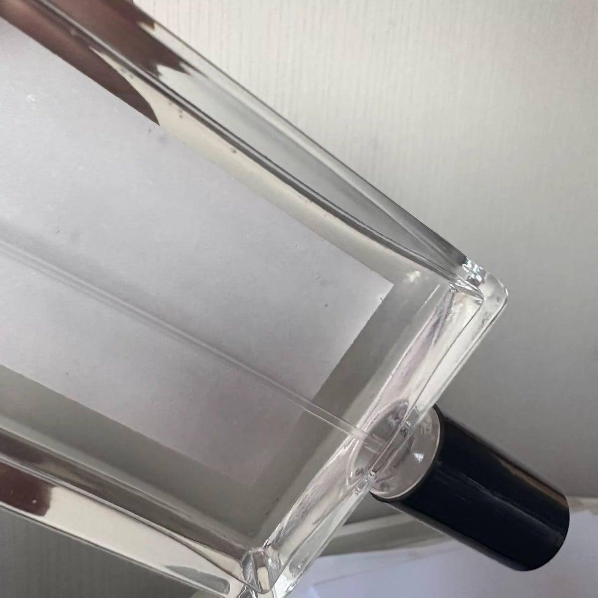 051026-lutens-145 Serge Lutens Ludan iron lily Perfume 100ml 3.4 oz
