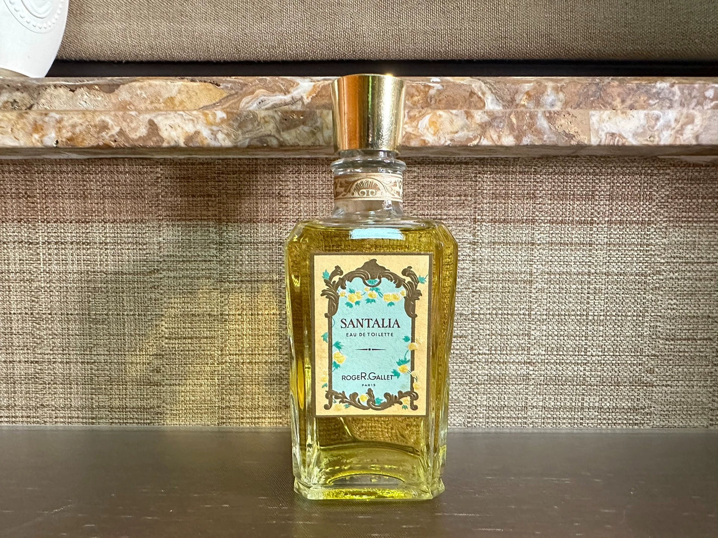 210325-67 Roger & Gallet Santalia edt 200ml 6.8 oz