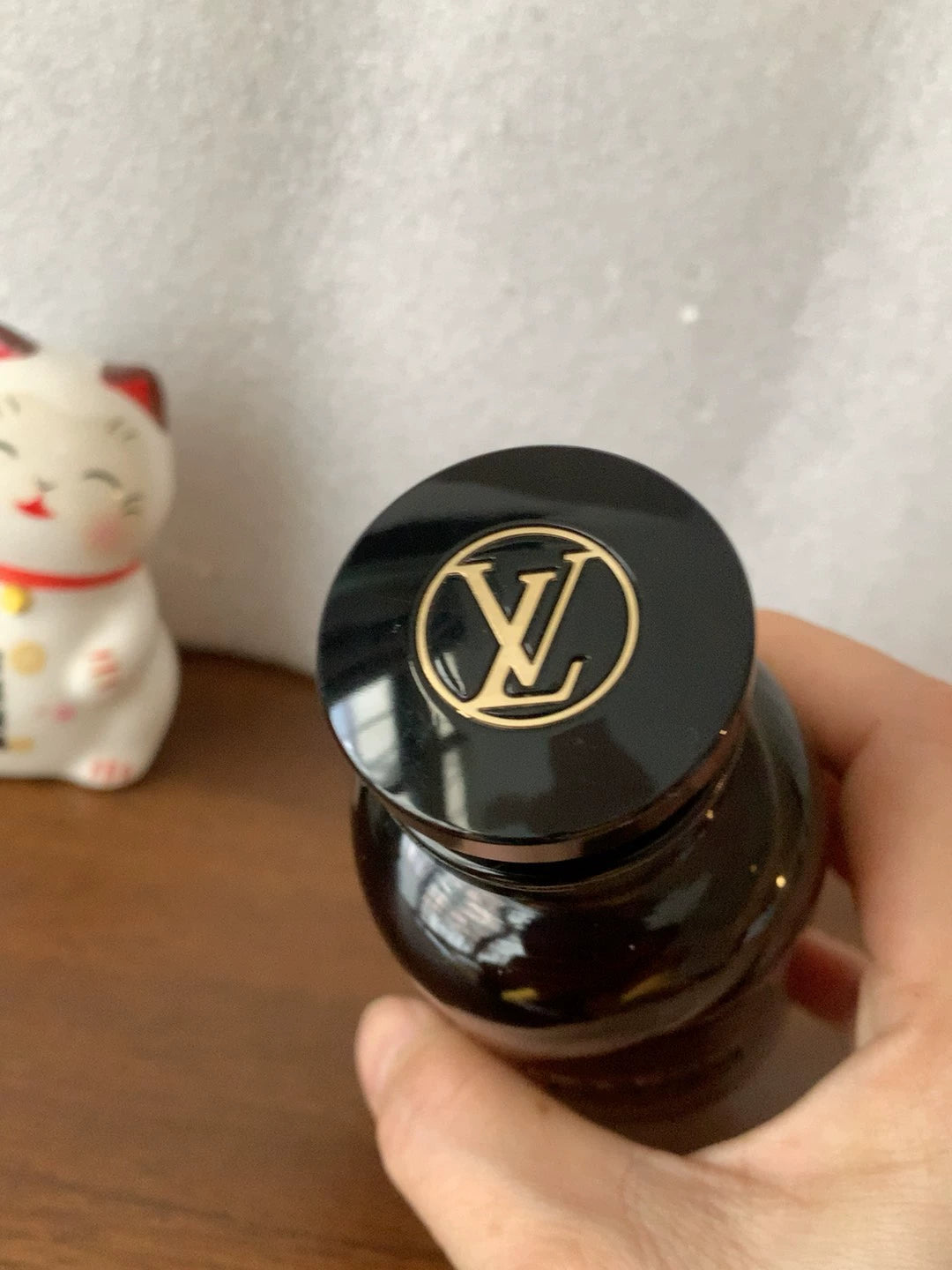 130926-30 Louis Vuitton LV