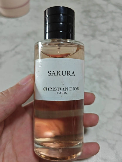 131225-5 Christian Dior Sakura  125ml 4.2oz EDP