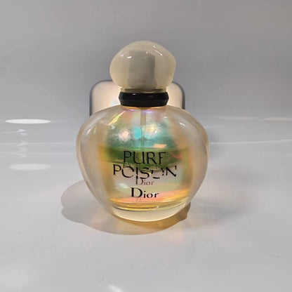 020926-140 Dior white poison