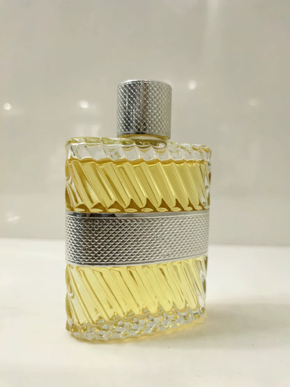 220226-99 Dior Eau sauvage EDT 60ml 2 oz