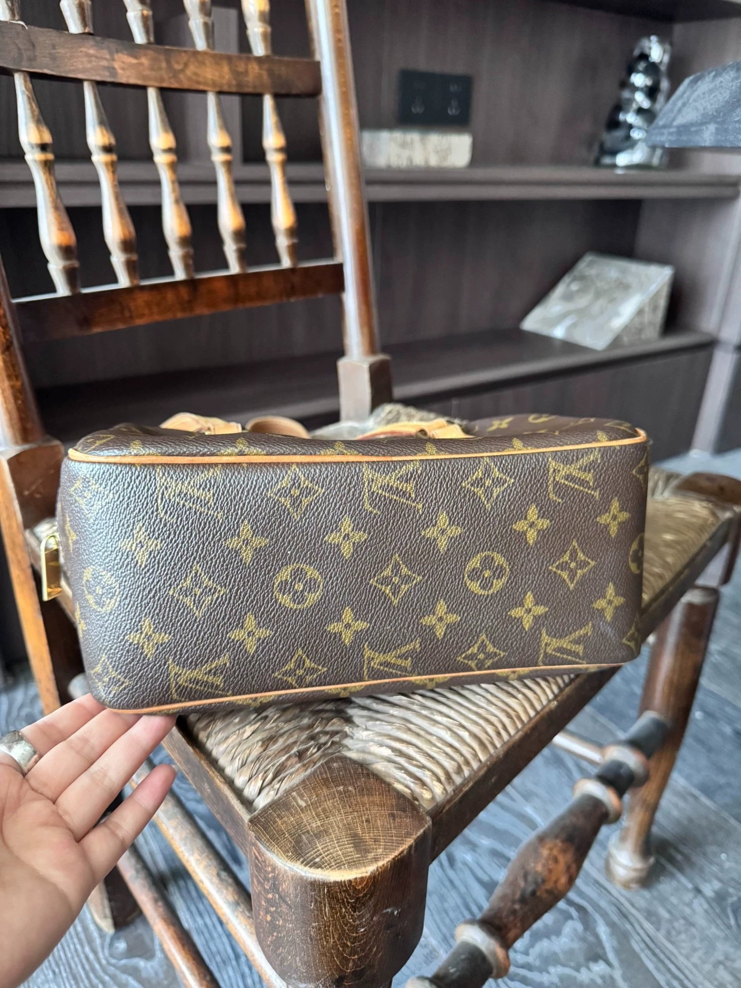150626-bag-47 lv open smile handbag