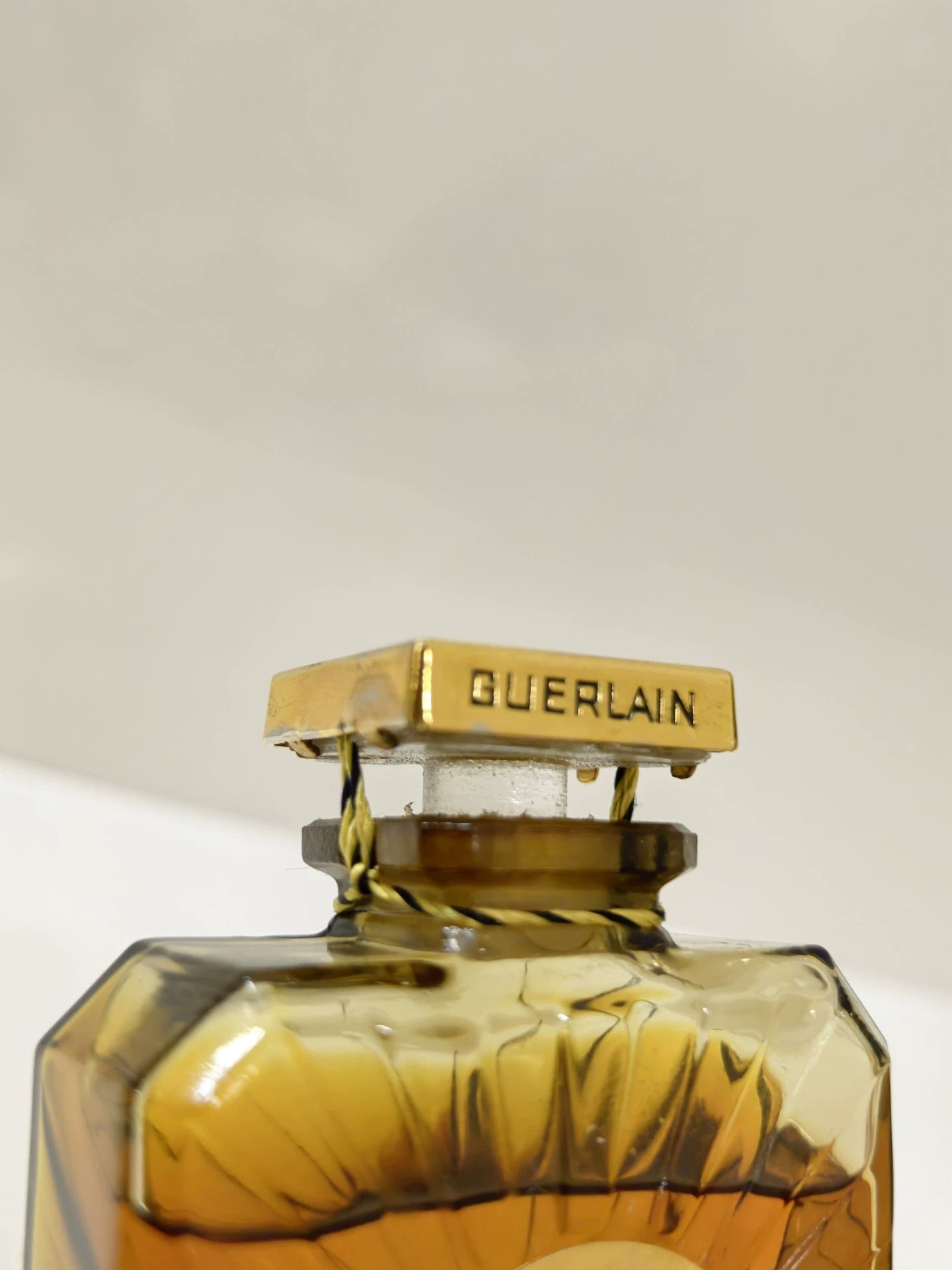 220226-100 Guerlain vol de nuit 30ml 1 oz