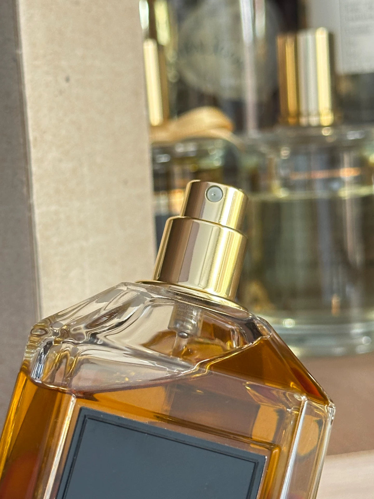 071026-60 Guerlain Armenian Wood