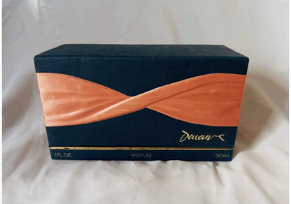 081026-17 Catherine Deneuve Deneuve. Parfum