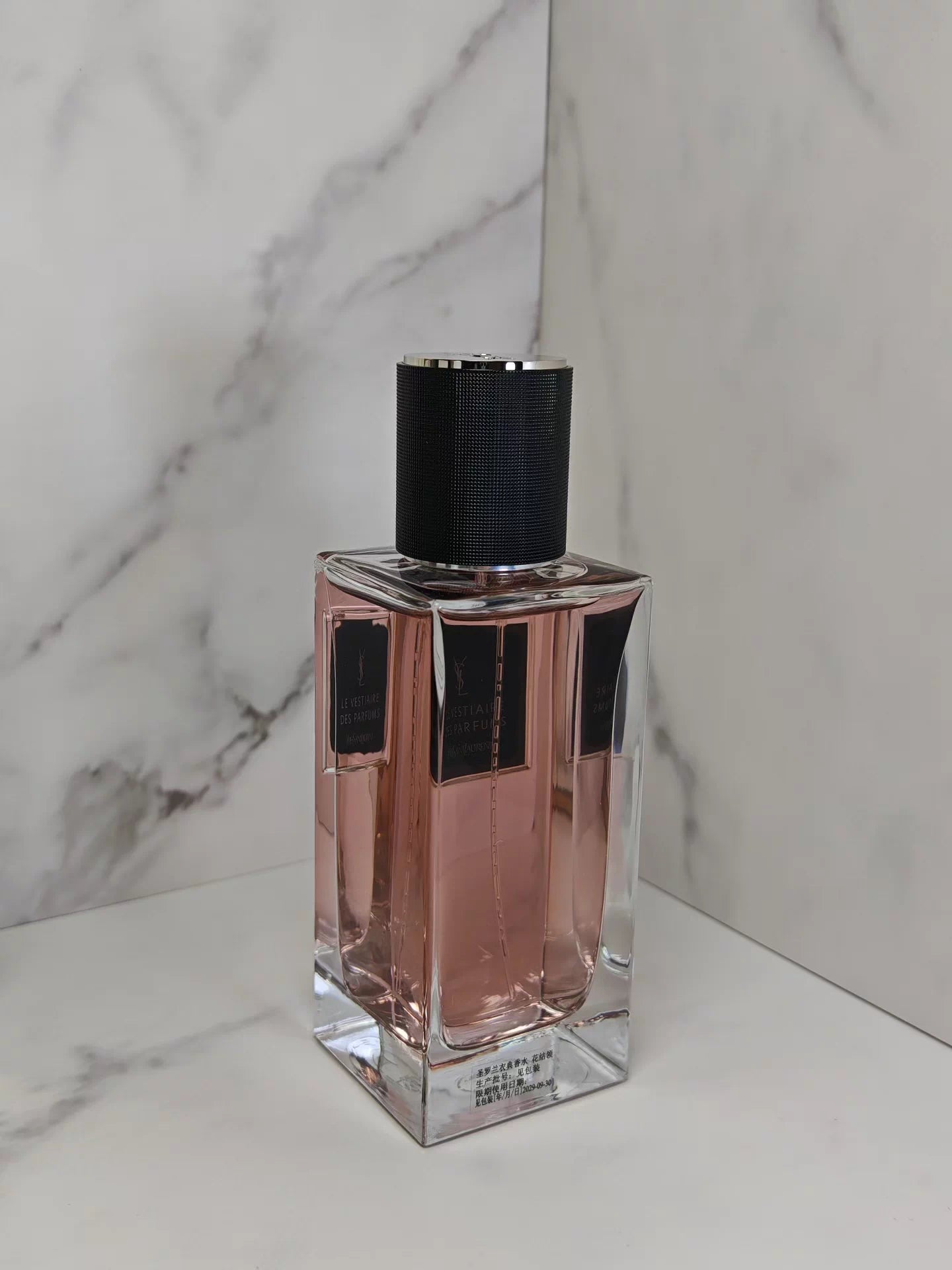 010126-43 Ysl LAVALLIERE LUSCIOUS FIG 125ml 4.2oz