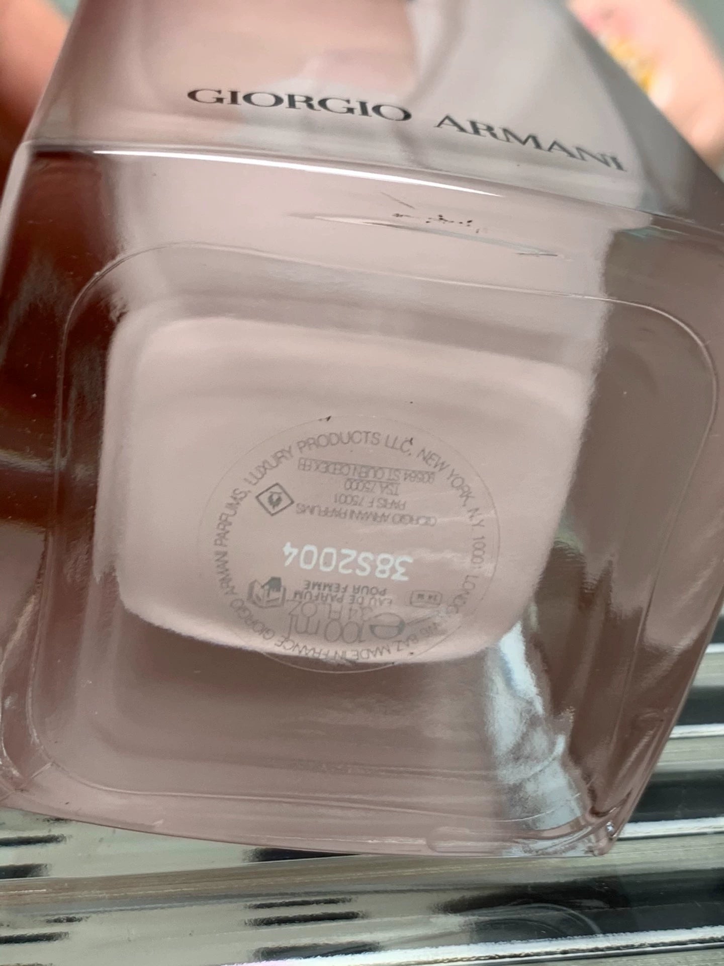 280726-8 Armani Boxless Pink Love 100ml 3.4 oz
