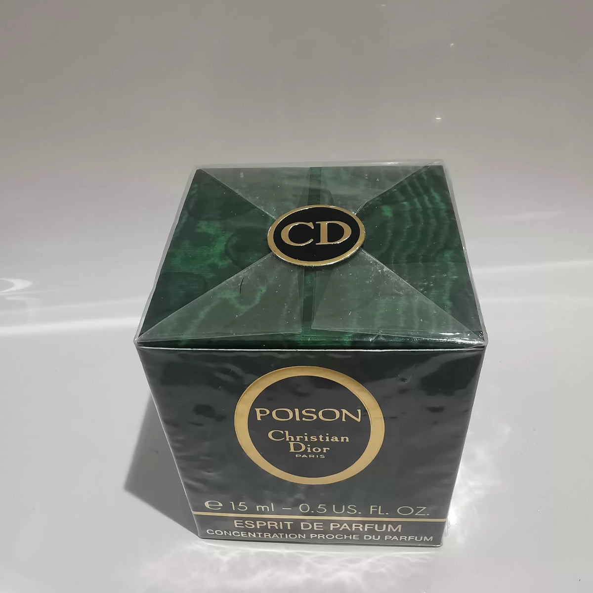 020926-589 Dior purple poison esp 15ml 0.5 oz