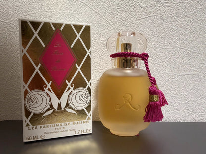 010126-25 Rose Heart My Heart is Wild Old Version