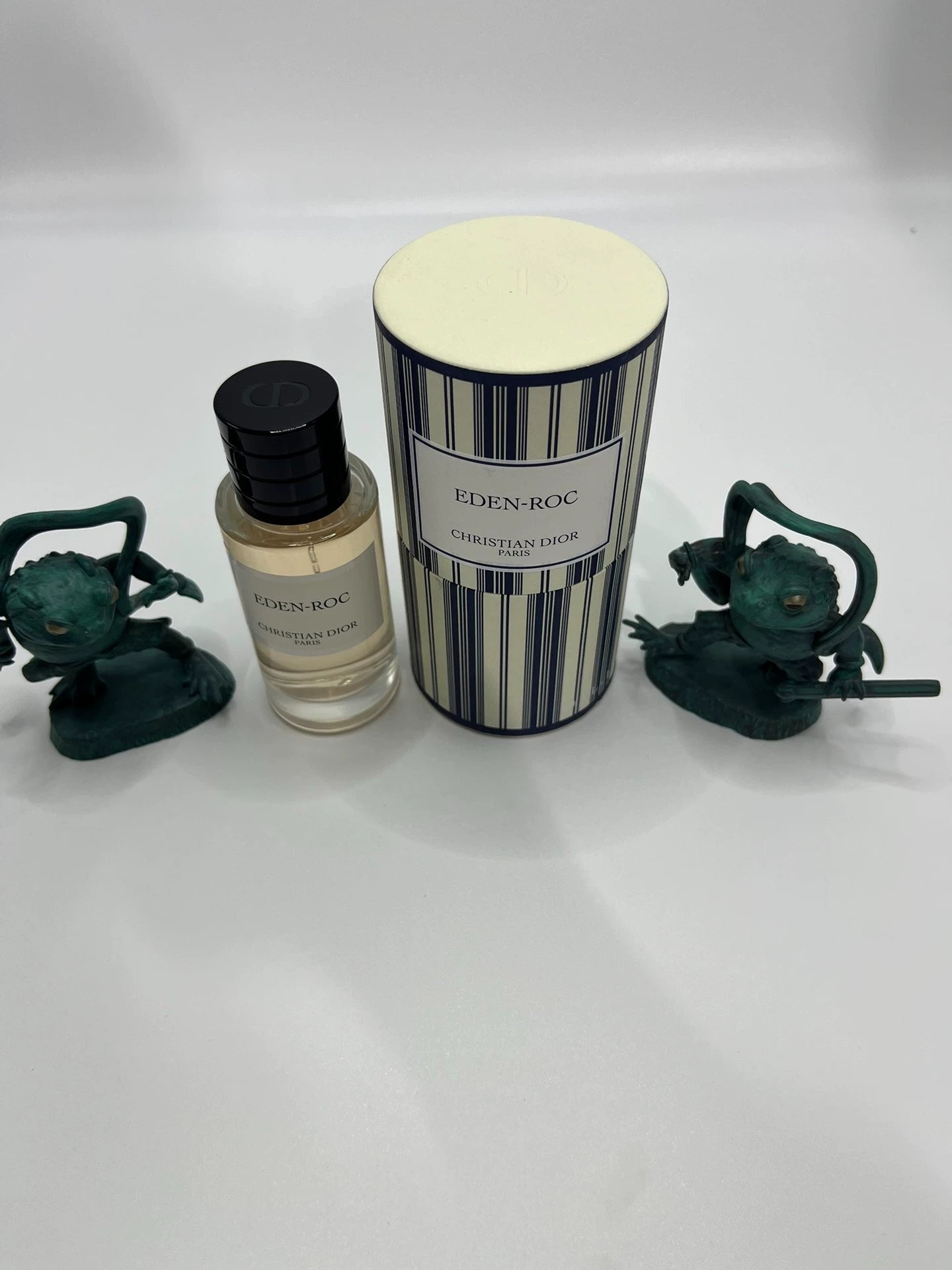 030926-166 Dior Walking in Wilderness Perfume 40ml 1.4 oz
