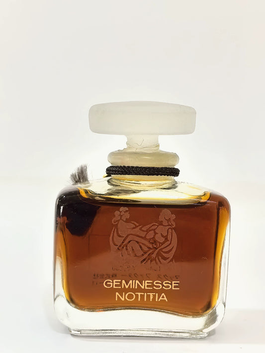 010625-75 Max Factor Geminesse 15ml 0.5oz Parfum Perfume