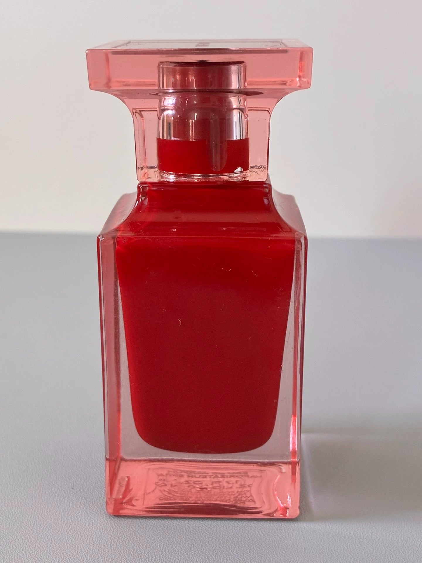 200726-201 Tom Ford Sparkling Cherry Authenticity 50ml 1.7 oz