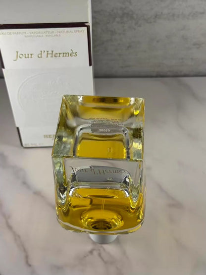 180526-23 Hermès Day Light in 85ml 2.9 oz